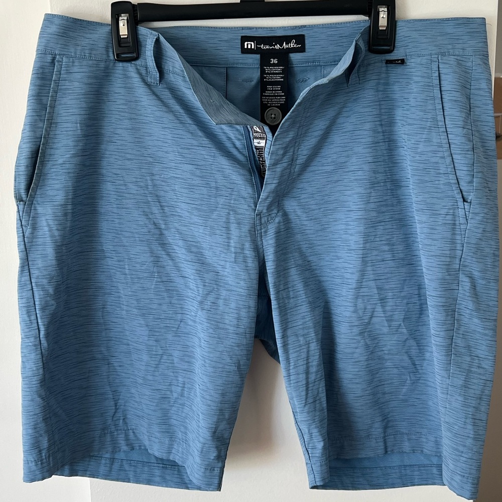 Travis Matthew Golf Shorts Size 36